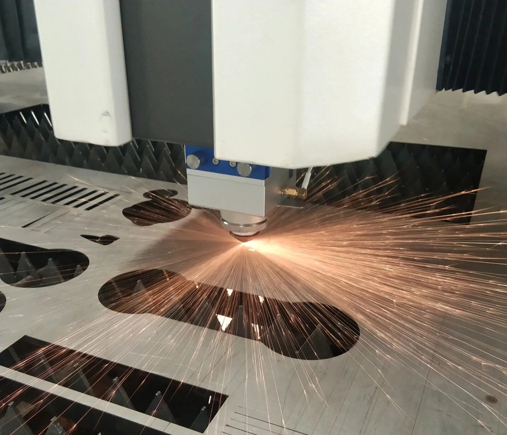 Tuân thủ quy trình an toàn lao động và chi phí sản xuất