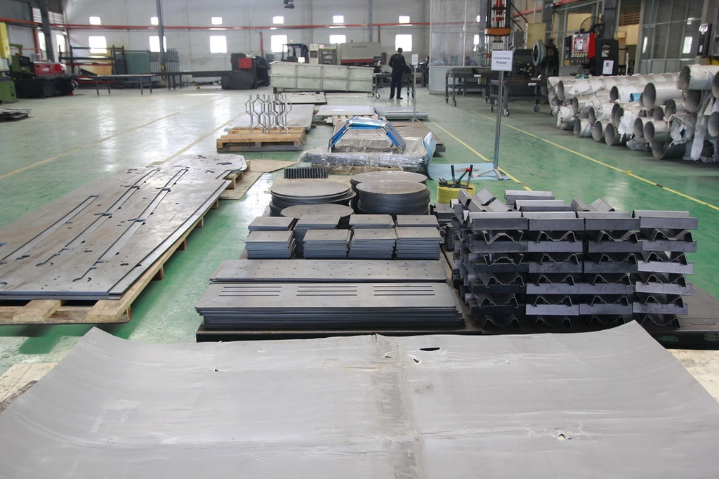 Kiểm tra độ dày và độ cứng của vật liệu cần gia công