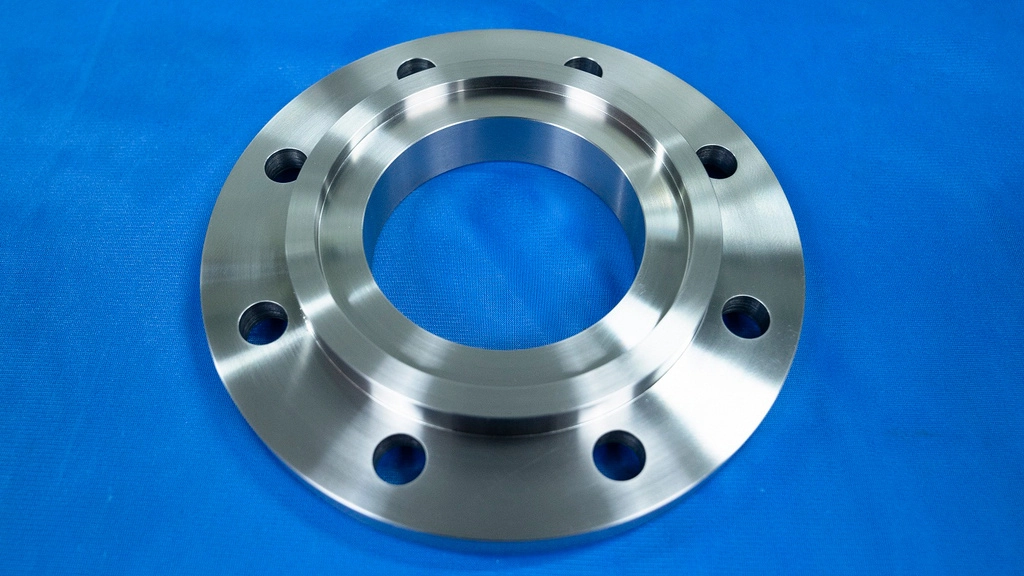 Xem xét độ chính xác và độ bền của thành phẩm